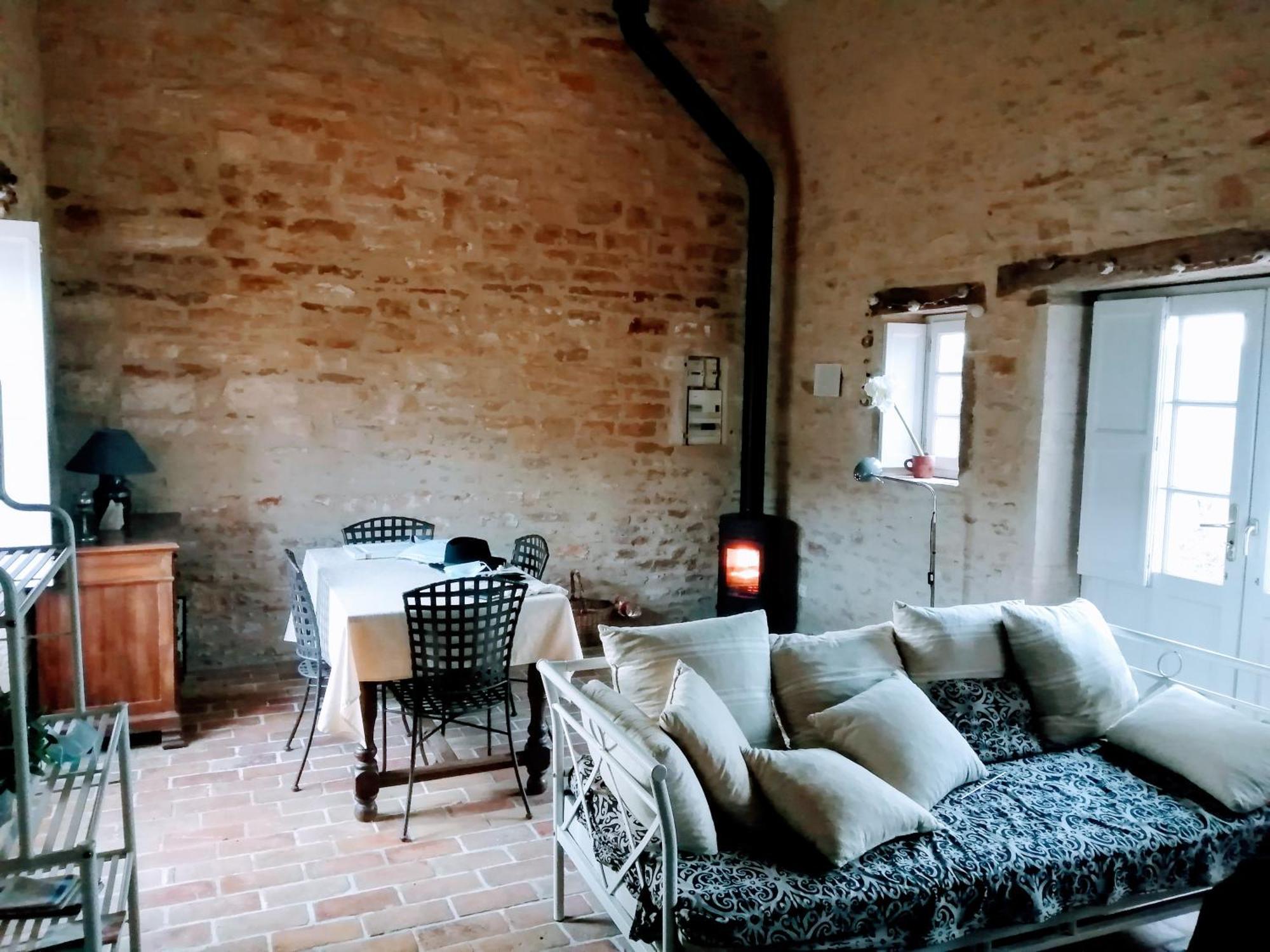 Une Maison De Campagne En Bourgogne Du Sud Tournus Eksteriør bilde